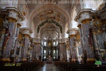 Das Kirchenschiff entfaltet eine eindrucksvolle Verbindung von Architektur und barocker Ausstattung. (Bild: Stefan Siedler)